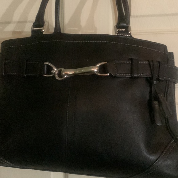 Authentic Coach Purse!!!!! - Picture 5 of 9